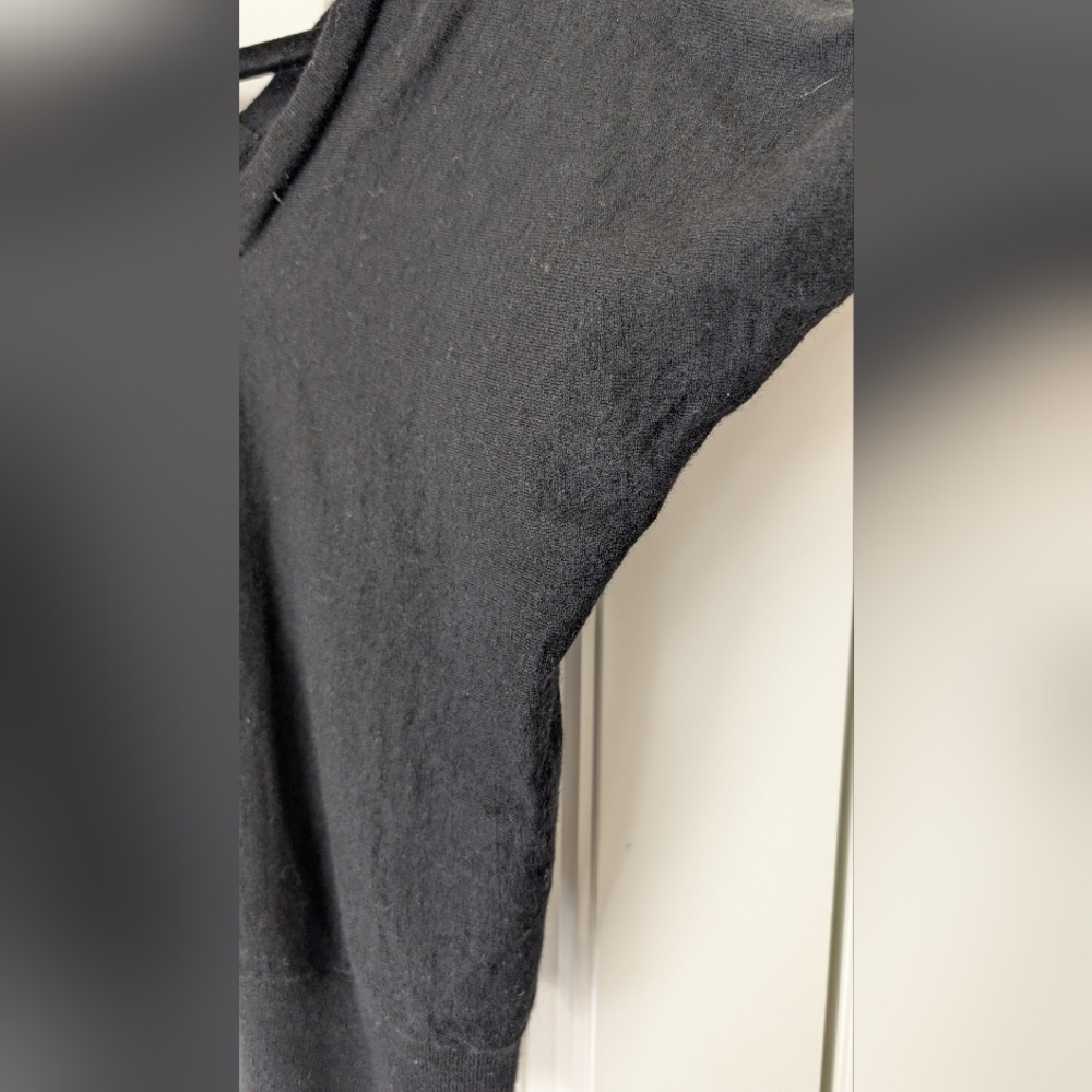 Black Merino Wool Double V Neck Short Sleeve Sweater XS - Picture 4 of 5